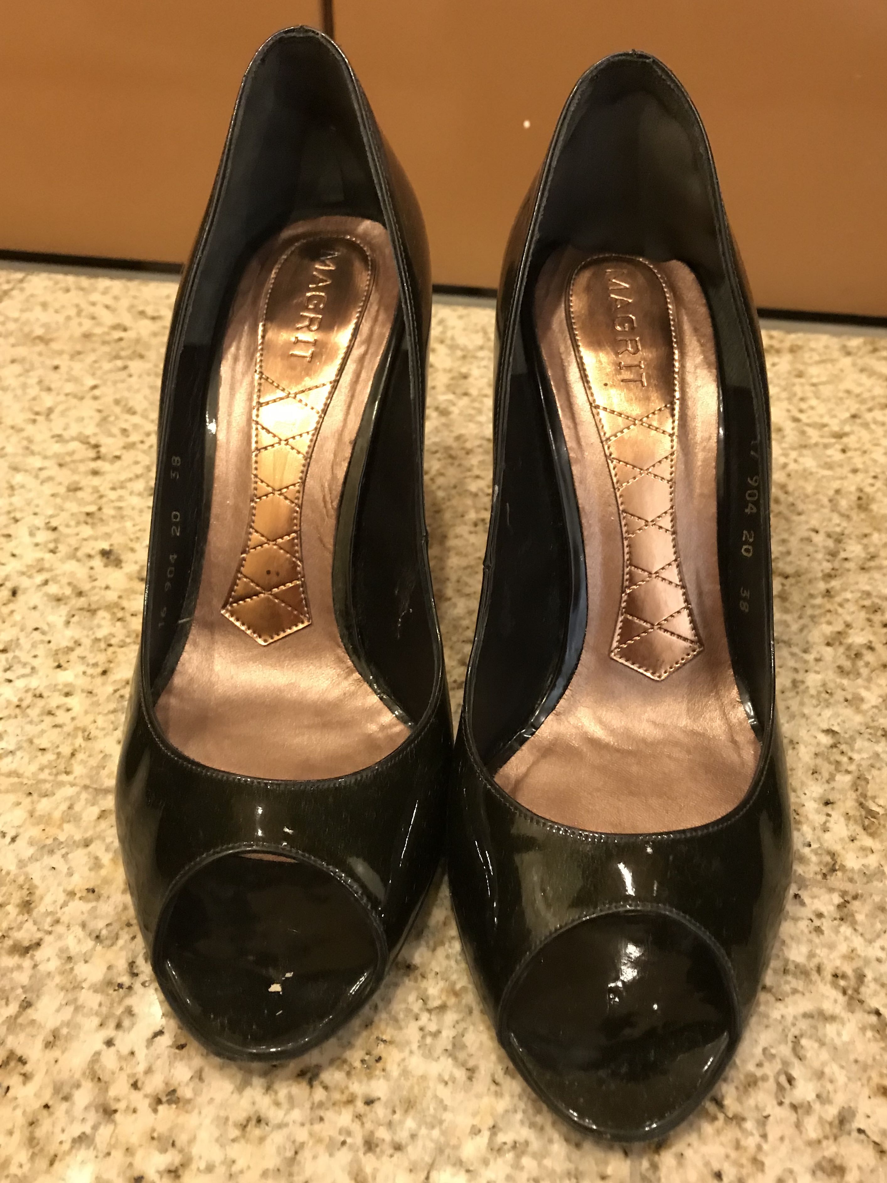 magrit pumps