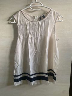 (Category: ) located in . Submitted by churmy (Listing ID 1014427675, Image 1). Description: .