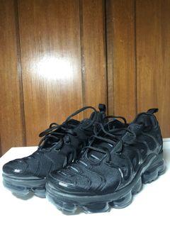 vapormax plus utility black panther