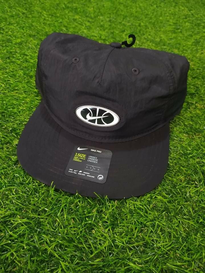 nike pro snapback