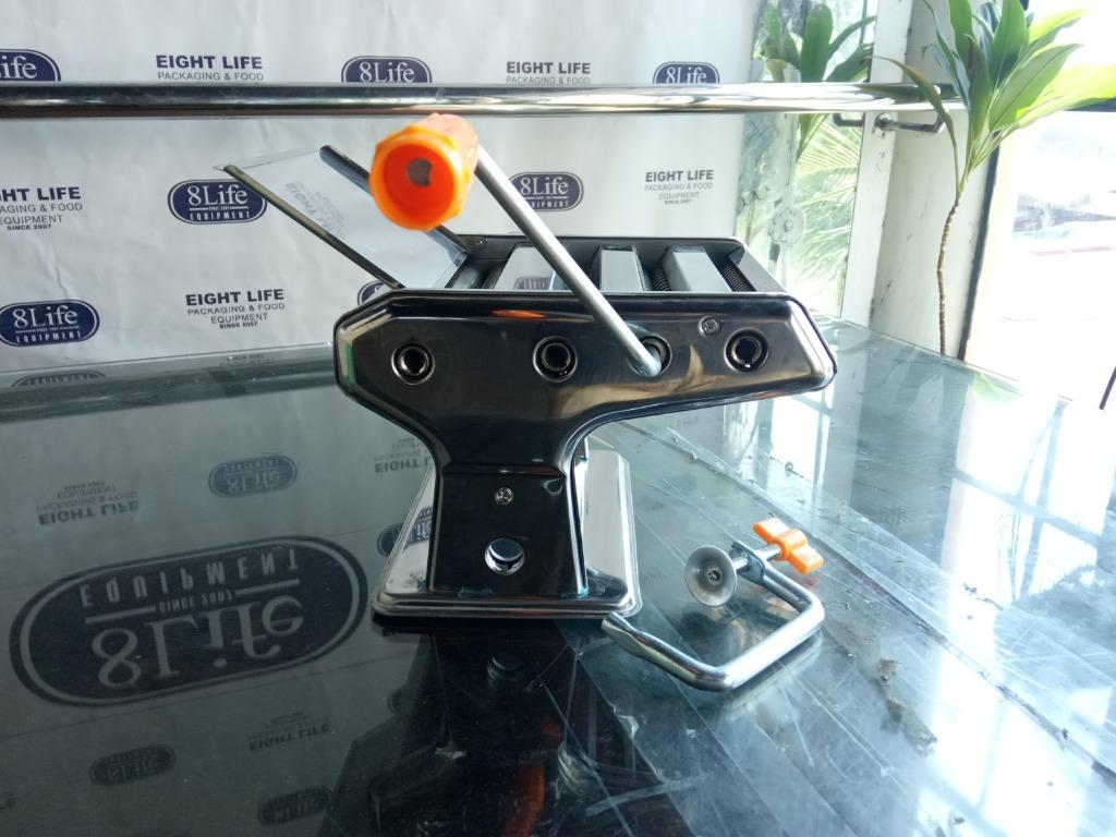 Noodle maker pasta maker noodle cutter (Category: Ice-cream Makers) located in Valenzuela. Submitted by eightlife_equipment (Listing ID 245692380, Image 3). Description: OTHER AVAILABLE PRODUCTS: • BBQ Gas Grill Gas /Electric / Smokeless • Deep Fryer Gas / Electric • Hamburger Griddle • Heavy Duty Burner 3 rings • Pressure Cookers • Noodle Cooker • Hotdog Roller • Popcorn Machine • Rotisseries Gas / Electric • Salamander • Egg Sausage Machine Gas