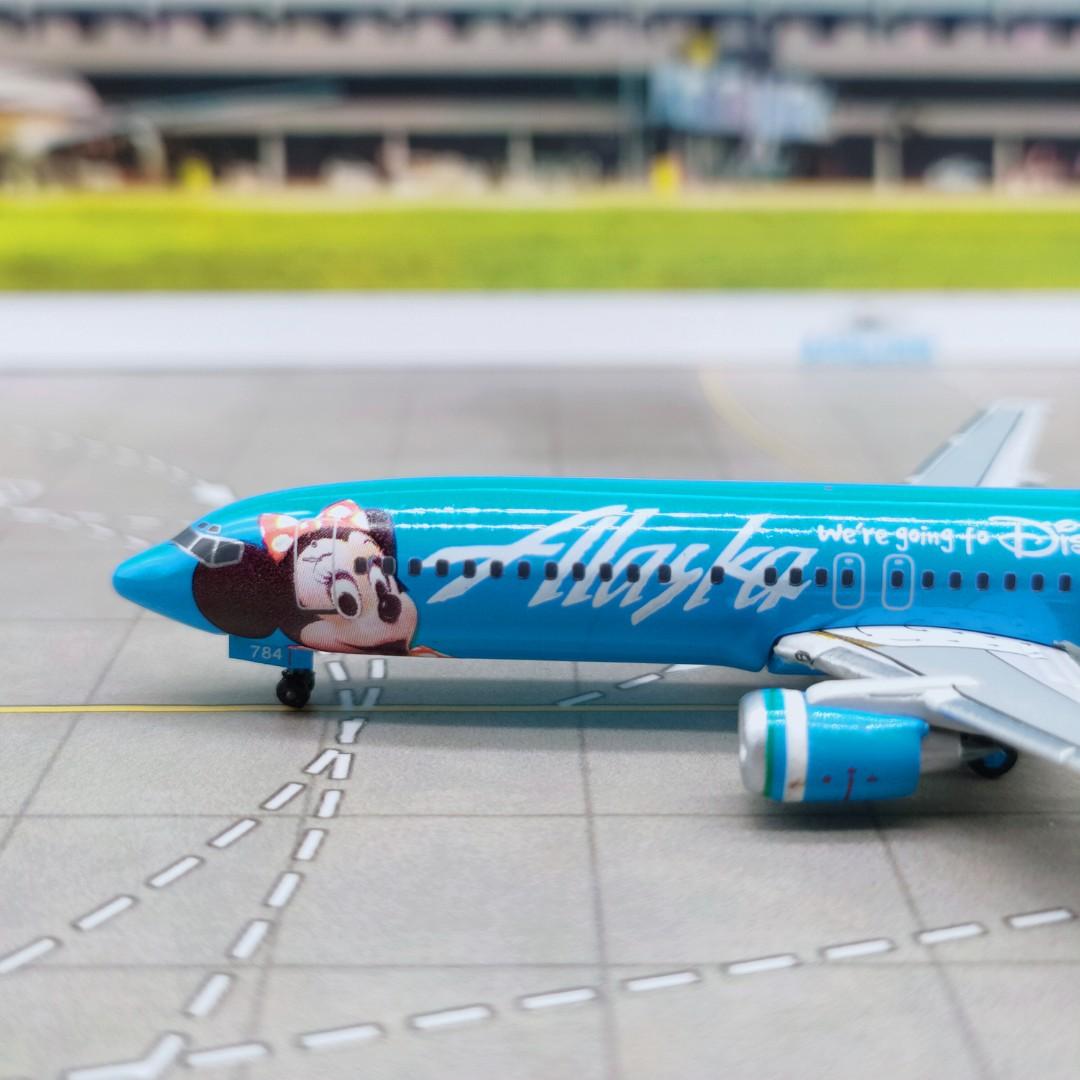 *RARE* 1400 B737 Alaska (Disney Livery), Hobbies & Toys, Toys & Games