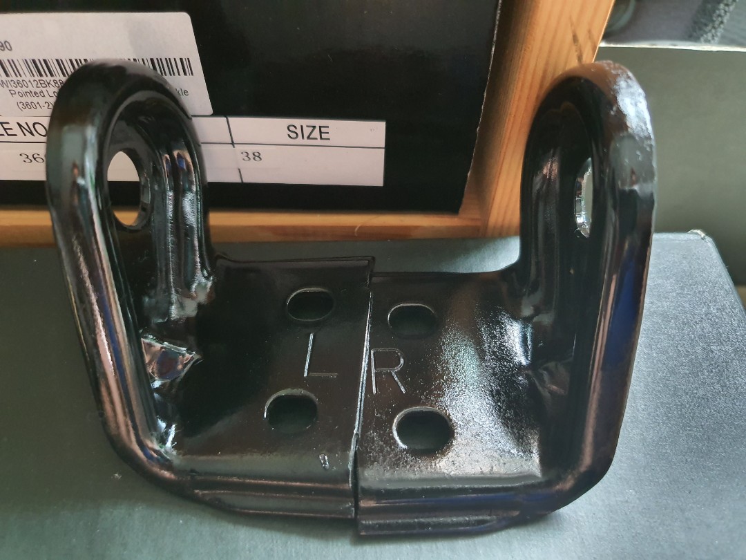 S13 180sx rear seat bracket, Car Accessories, Accessories on Carousell