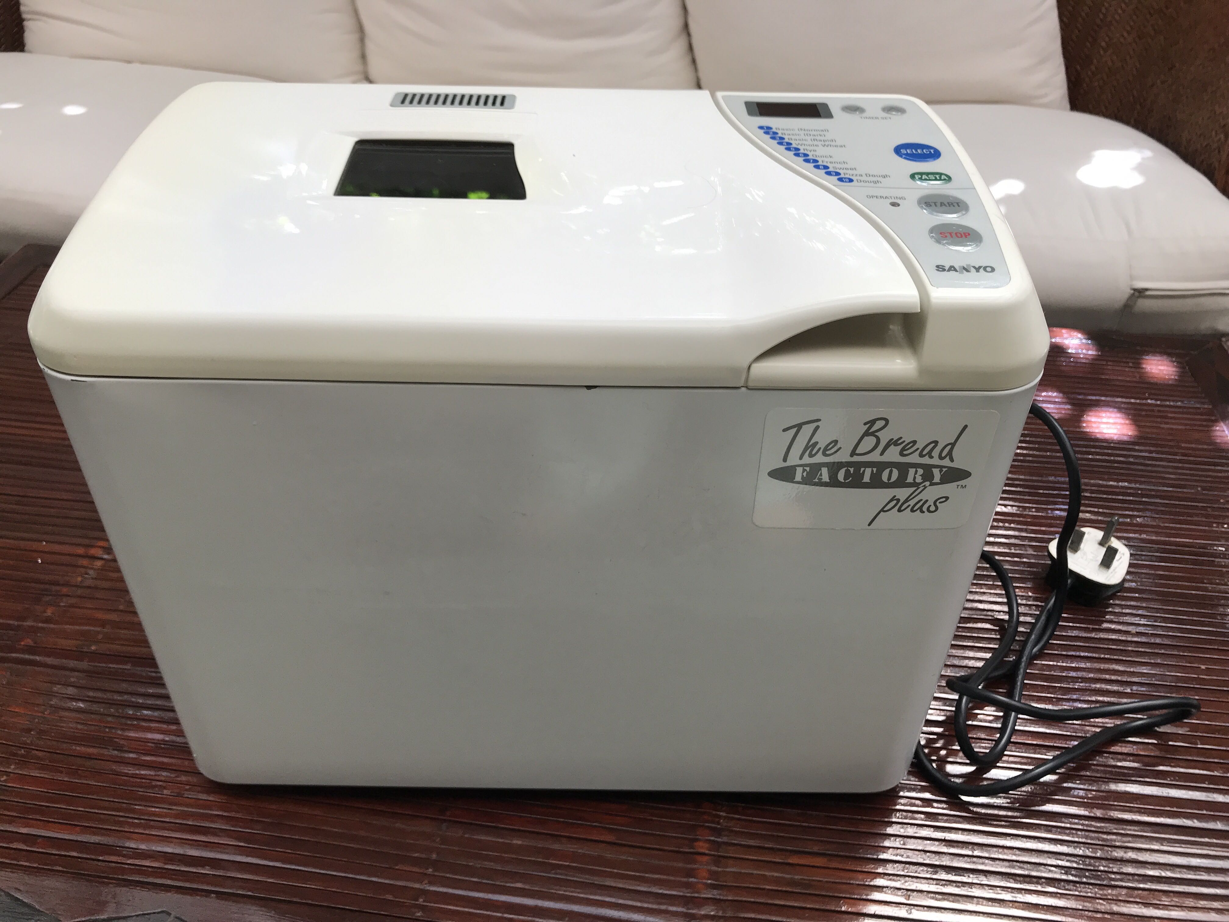 Sanyo clearance bread maker