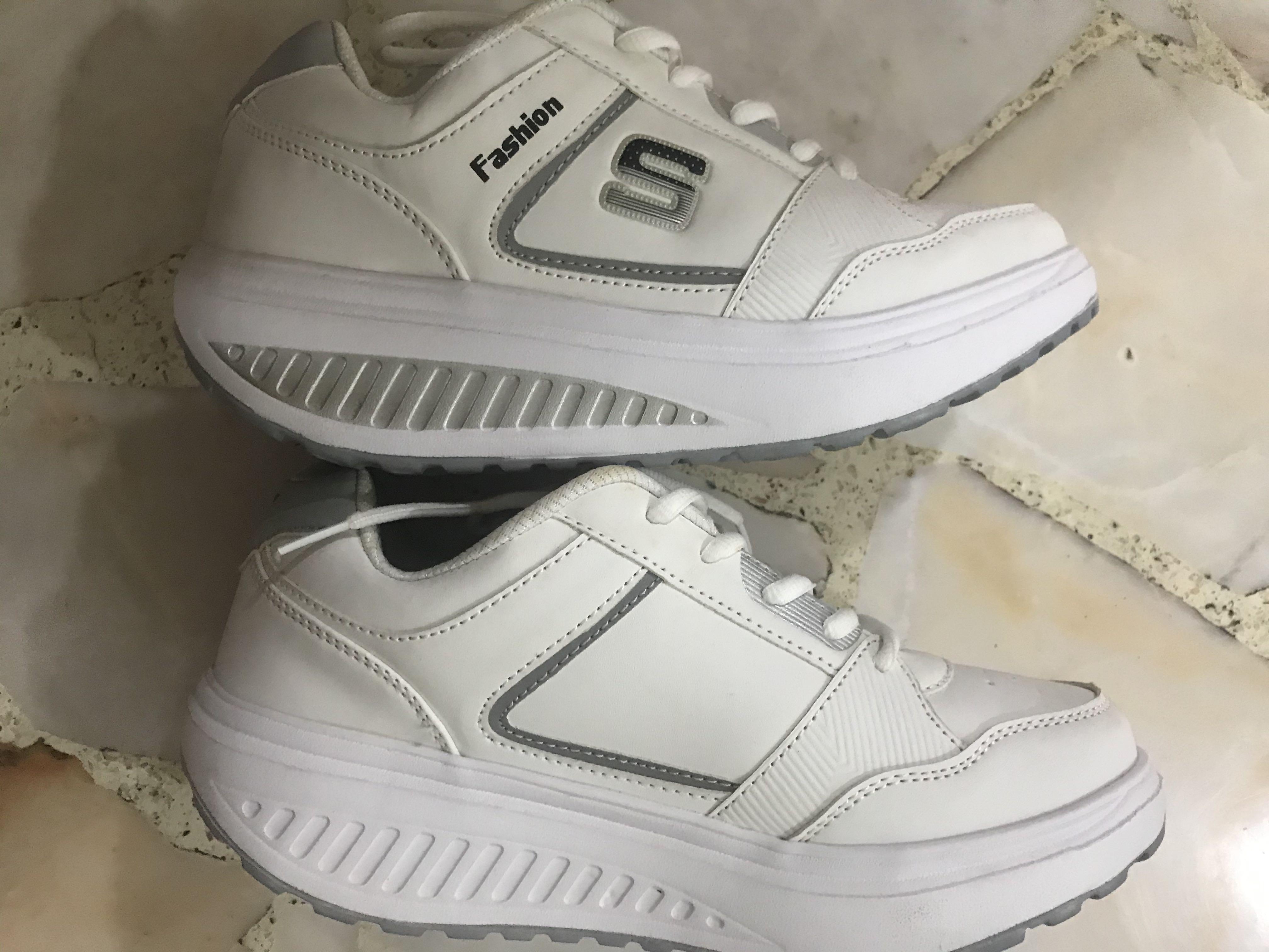 School shoes / Sneakers Brand New 