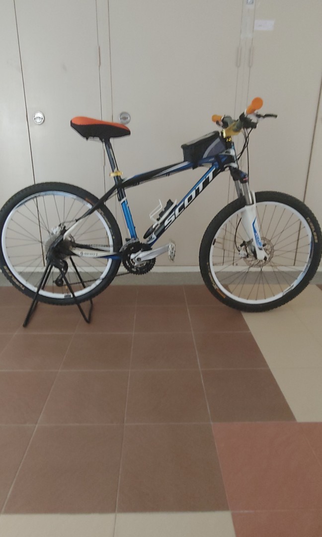 Bicicleta scott online scale 80