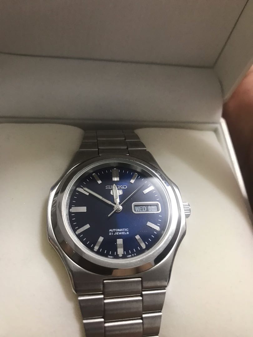 Seiko SNKK45K, Men's Fashion, Watches on Carousell