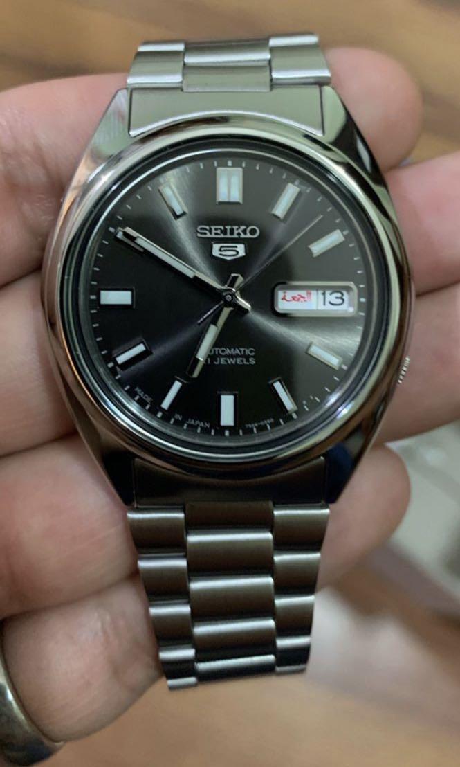 Seiko SNXS79, Men's Fashion, Watches & Accessories, Watches on Carousell