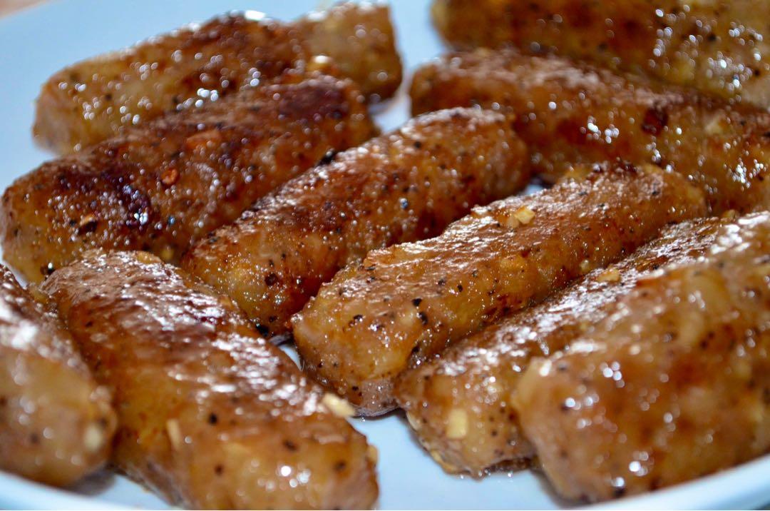 Skinless longanisa (sweet pork garlic sausage), Food & Drinks, Instant