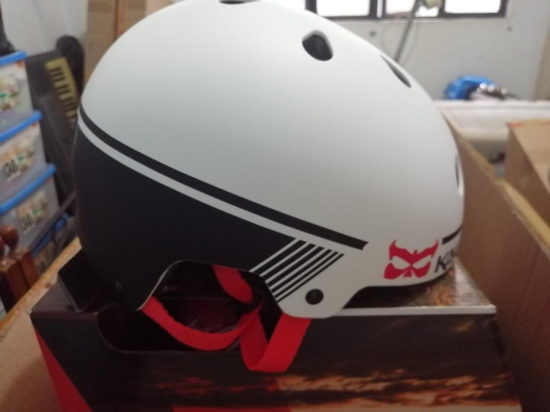 Spyder nutshell helmet