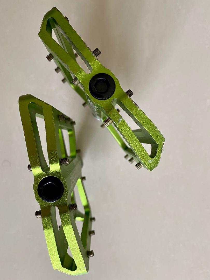 lime green mtb pedals