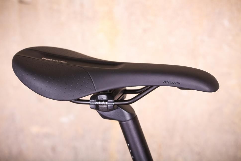 Triban shop ergofit saddle