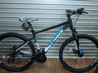 Trinx M500 Elite Mountain Bike 27.5" (Matte Black Blue White)