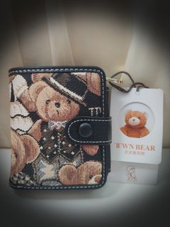 (Category: ) located in . Submitted by beckycloset (Listing ID 1014374493, Image 1). Description: .