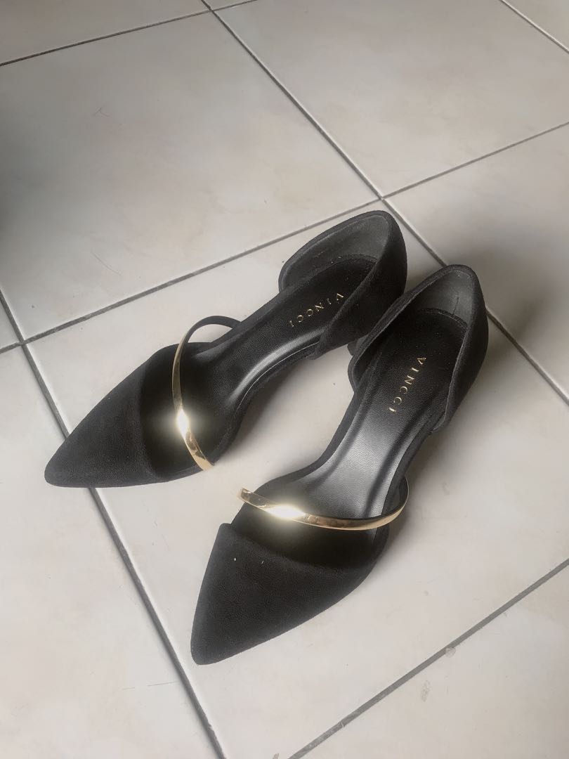 Vincci women black high heels shoes 