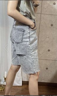 由 page577 (刊登 ID 1014744308，圖片 1) 提交，位於 的 (類別：)，說明：。