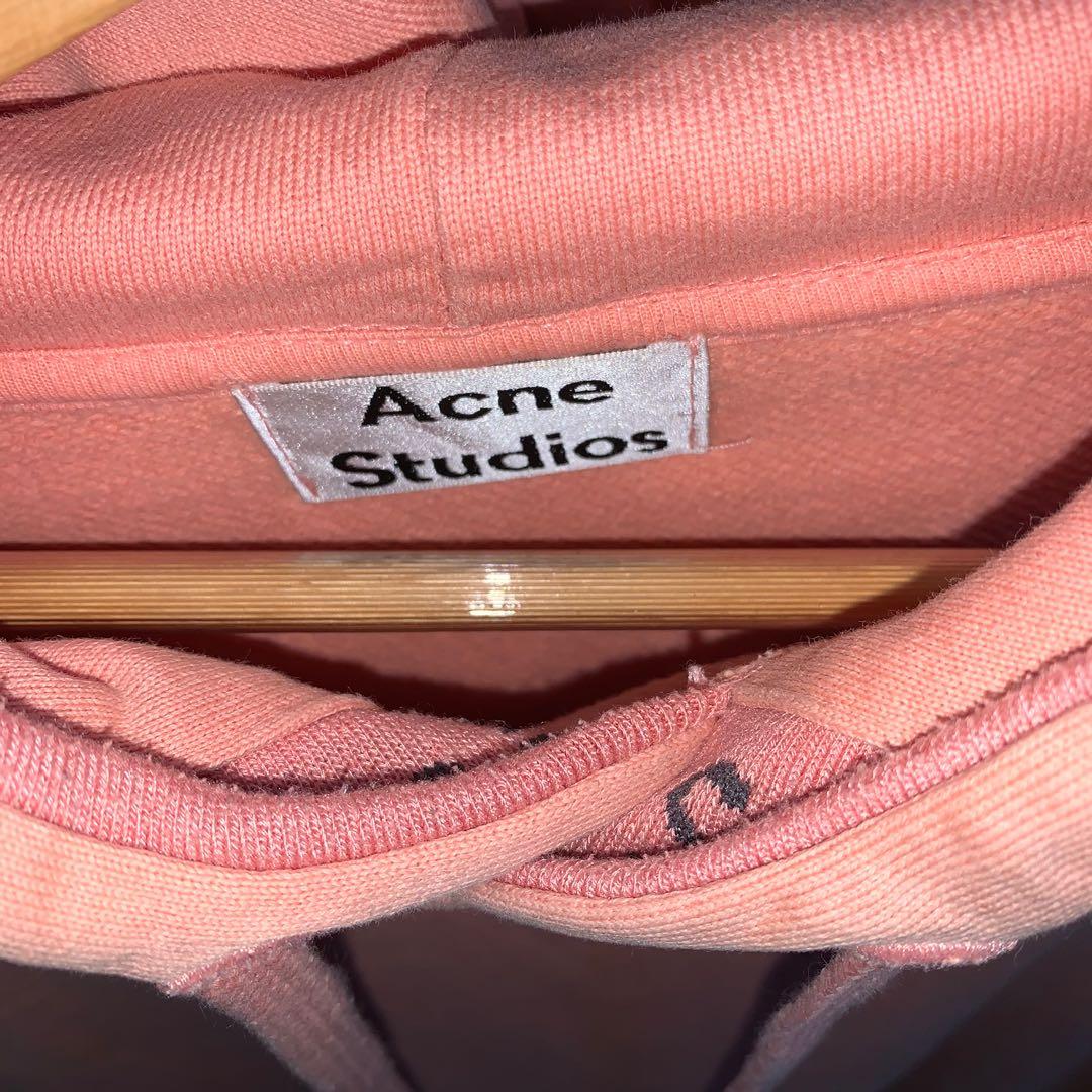 Acne studios yala as hooded logo rib (Category: Coats, Jackets and Outerwear) located in Quezon City. Submitted by eiagarxia (Listing ID 1014742138, Image 3). Description: Loved this sweater but sadly had to sell it 9/10 condition has side prints in the inner hoodie.