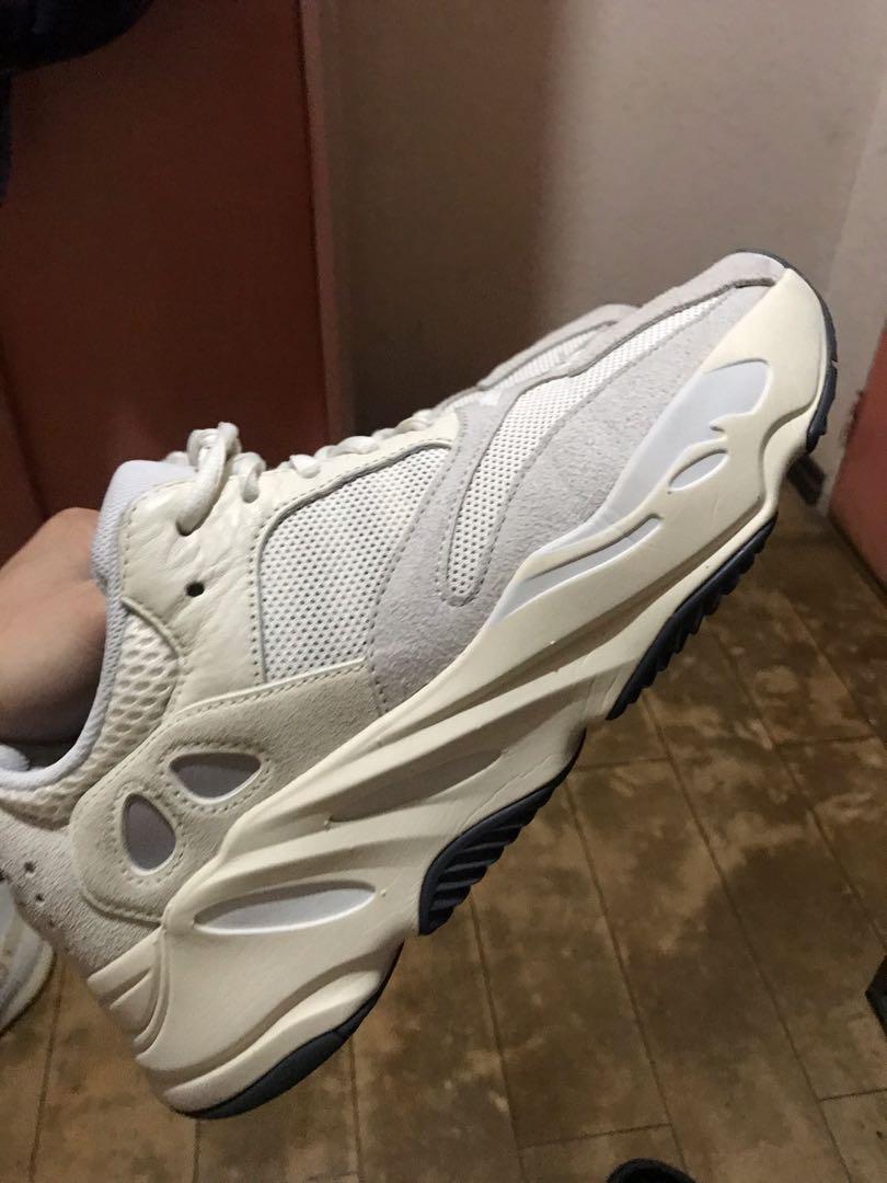 yeezy 700 silver