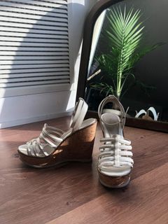 (Category: ) located in . Submitted by cycloset (Listing ID 1014596125, Image 1). Description: .