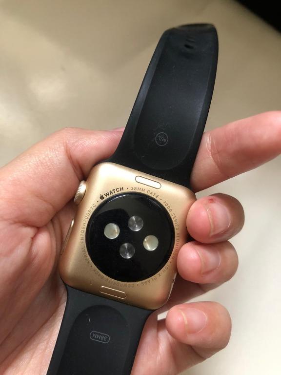 Apple Watch Series I Jual murah iwatch free original black strap Fesyen Wanita Jam Tangan di Carousell