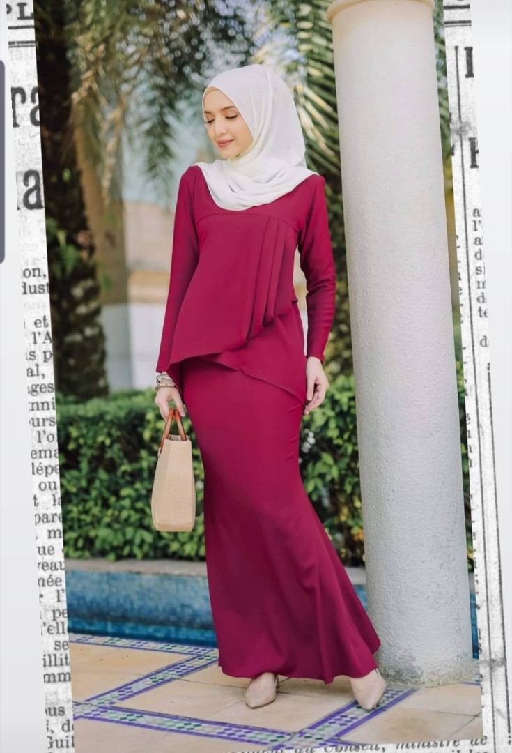 New Baju Kurung Moden Maroon Size S Fit To M Women S Fashion Clothes Others On Carousell