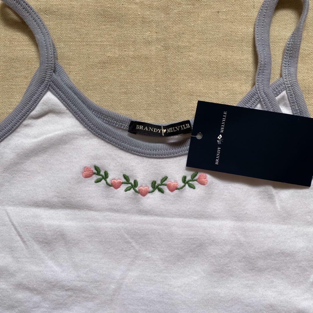 brandy melville floral skylar tank, Women's Fashion, Tops, Other Tops on  Carousell