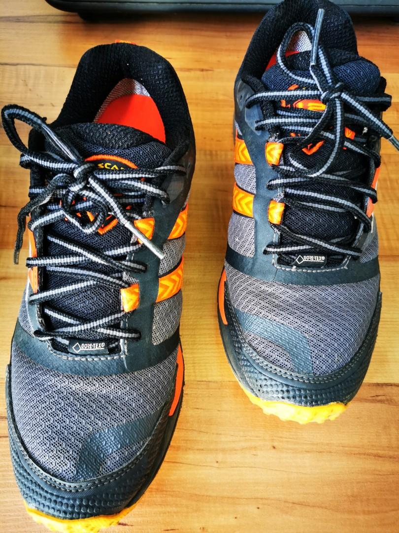 Brooks cascadia 12 Gore tex Men s Fashion Activewear on Carousell
