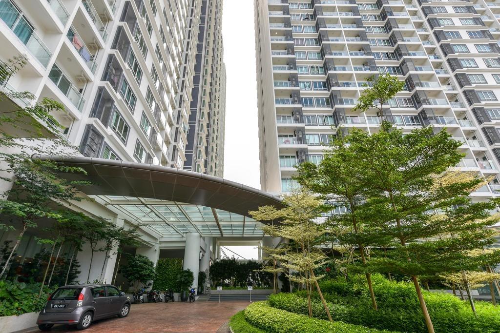 Car Park Available For Rent Desa Green Service Apartments Taman Desa Property Rentals On Carousell