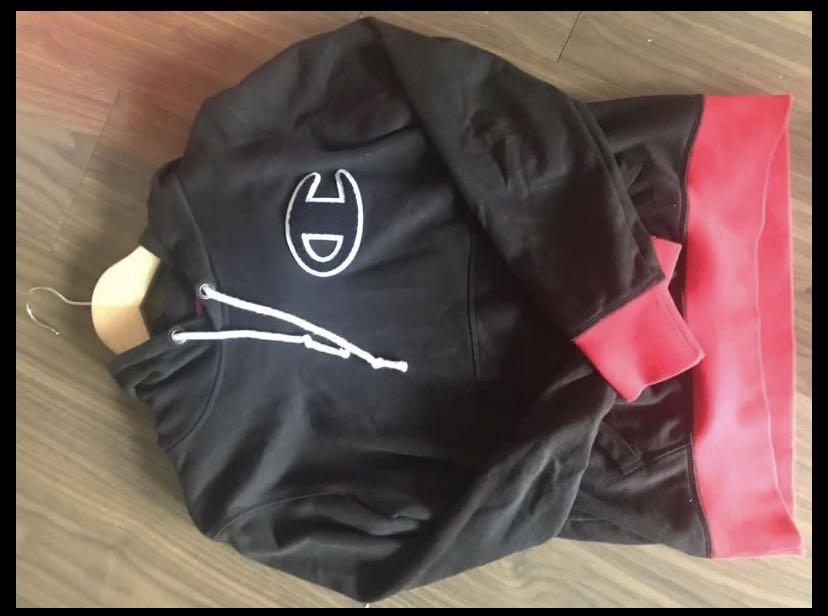 Red champion top hoodie big c