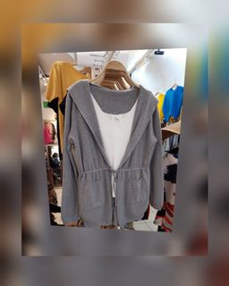 (Category: ) located in . Submitted by kitzdestyle (Listing ID 1014601171, Image 1). Description: .