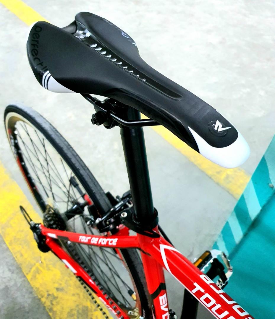 Evolv Road Bike alloy frame shimano parts Sports Equipment
