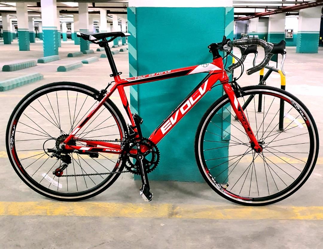 Evolv Road Bike (alloy frame, shimano 