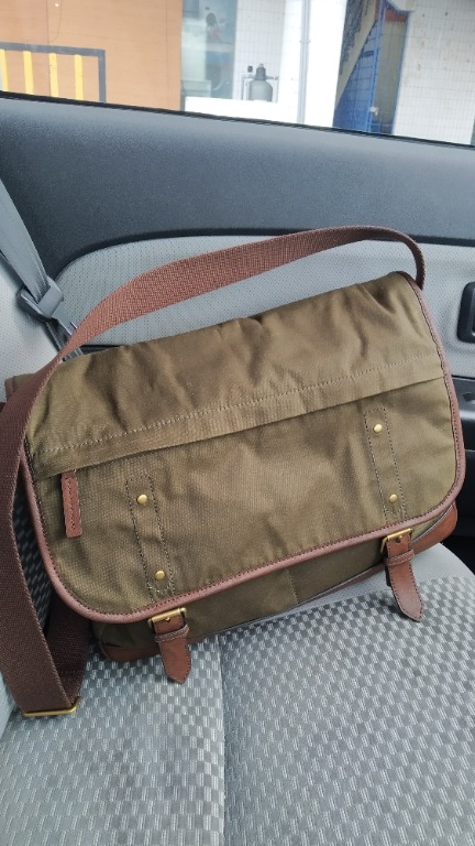 buckner messenger bag