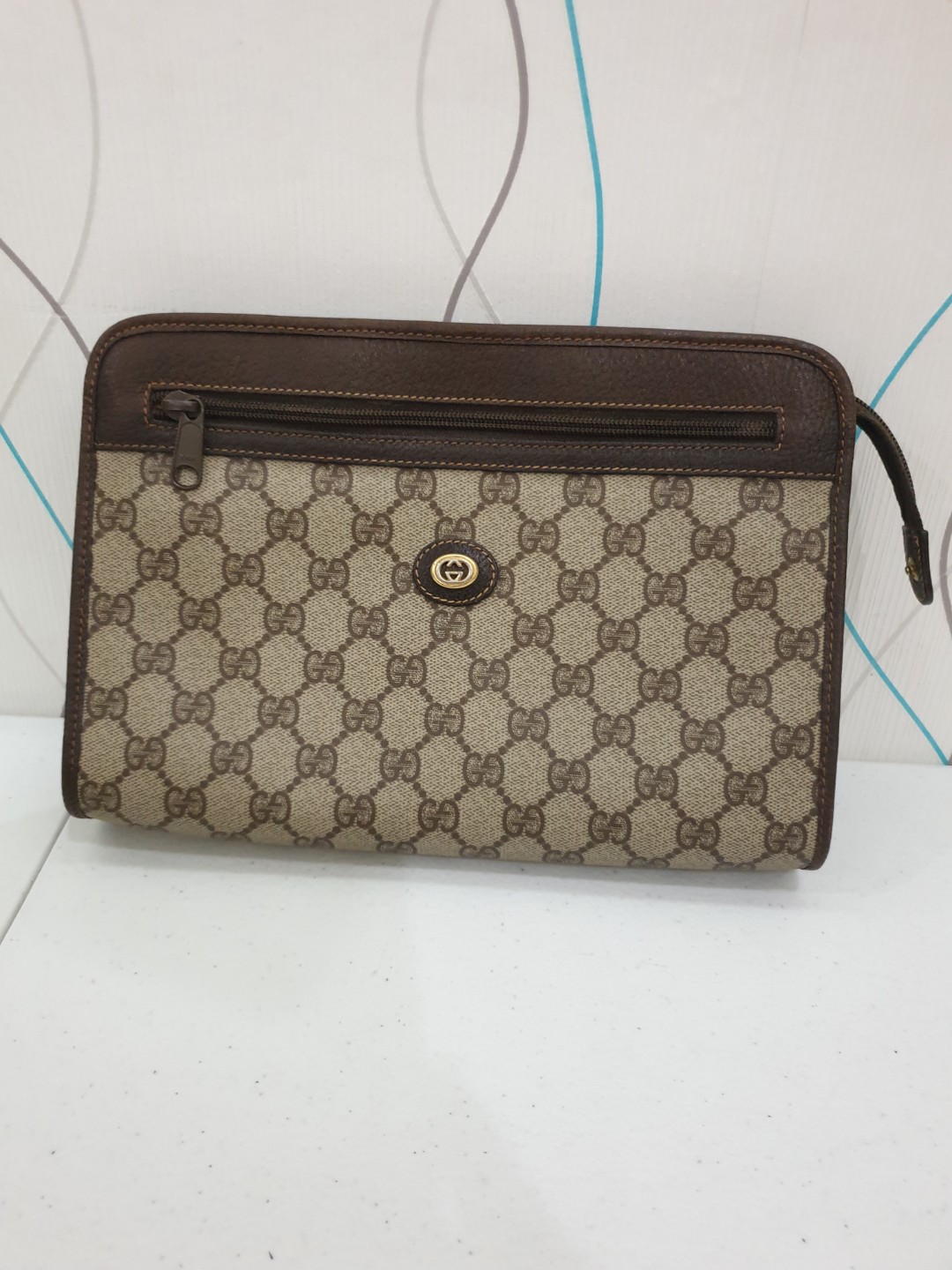 gucci clutch handbag