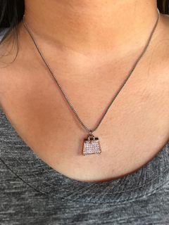 kalung titanium