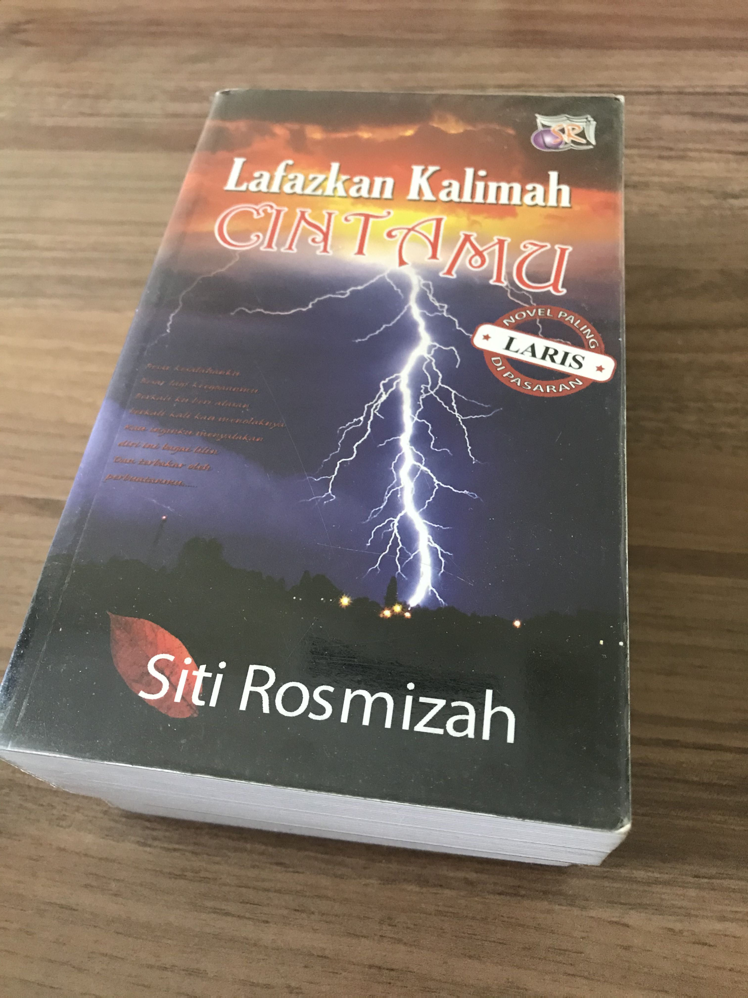 Lafazkan Kalimah Cintamu Siti Rosmizah Books Stationery Books On Carousell