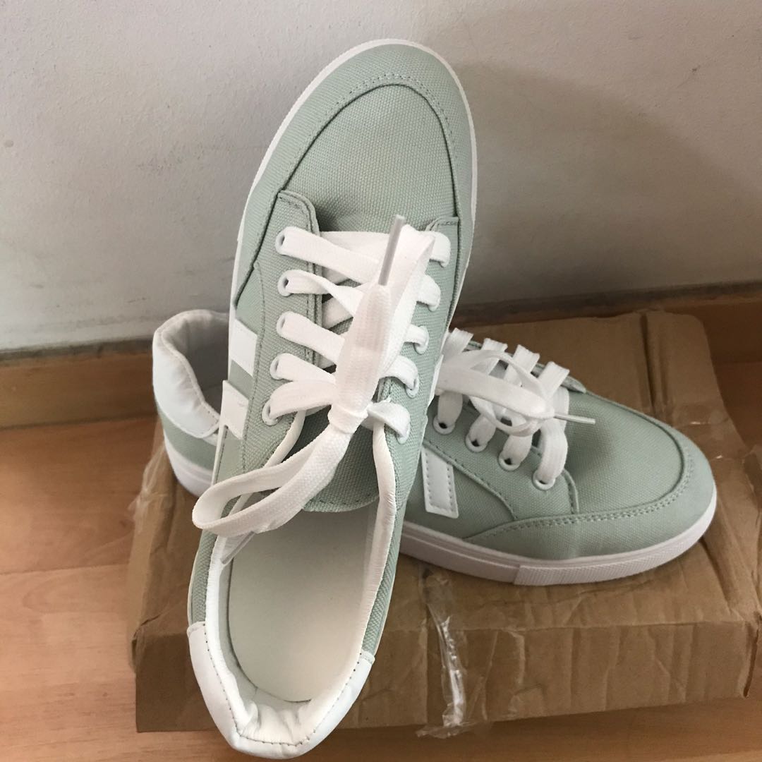 mint green shoes