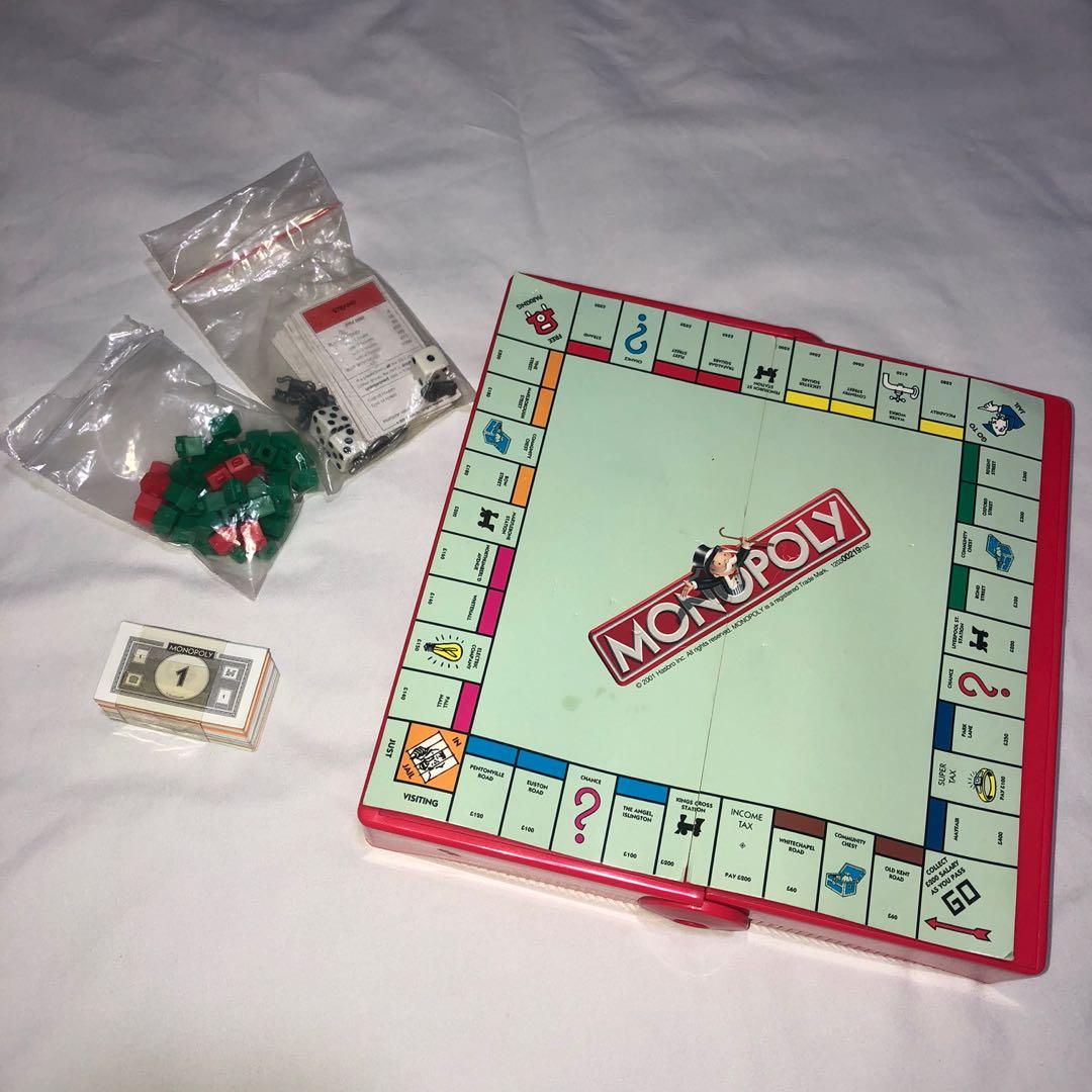 Monopoly Grab & Go (Category: Board Games & Puzzles) located in Pasig City. Submitted by decluttertrends (Listing ID 1014749196, Image 2). Description: mini monopoly board game, never used, got it from LA.