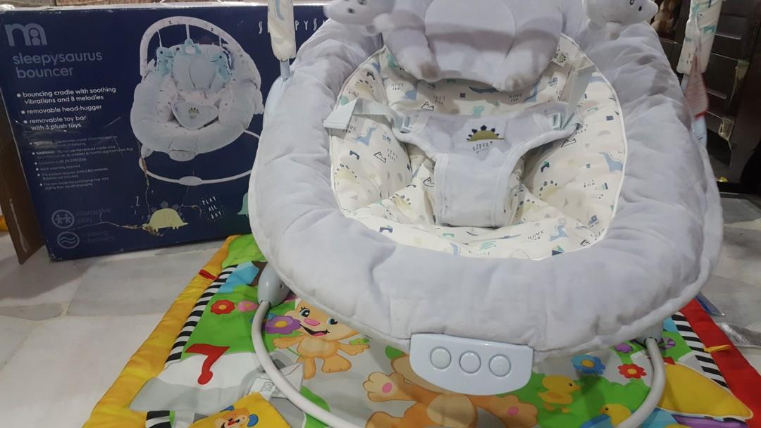 Mothercare clearance sleepysaurus bouncer