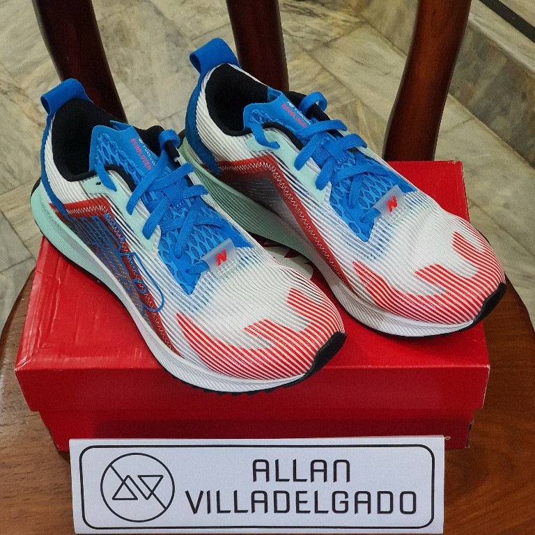 nb echolucent