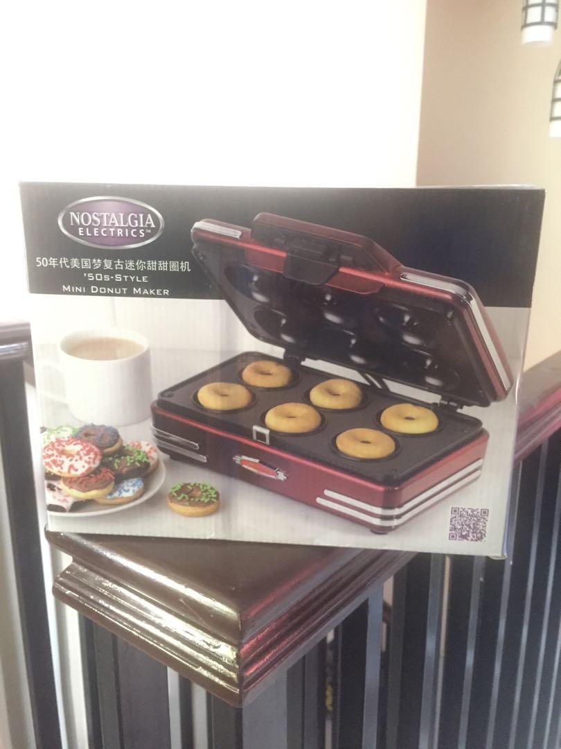 Nostalgia Mini Donut Maker, TV & Home Appliances, Kitchen Appliances