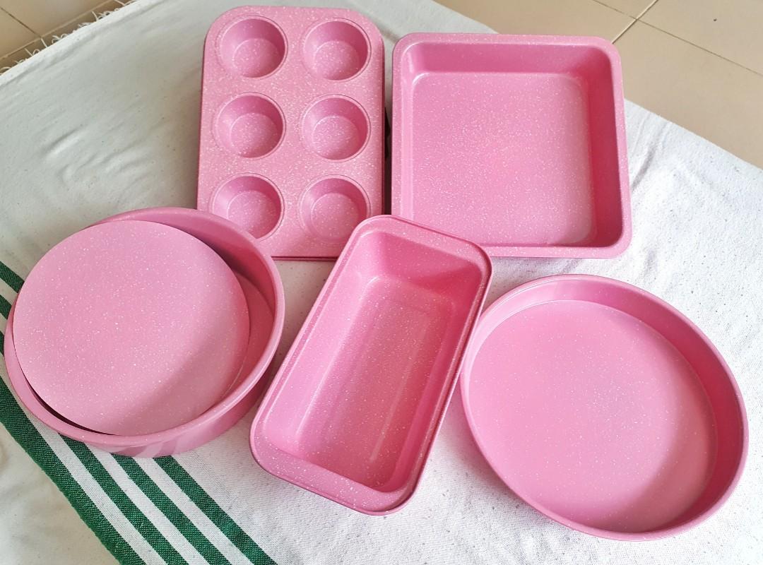 Pink new arrivals baking pans