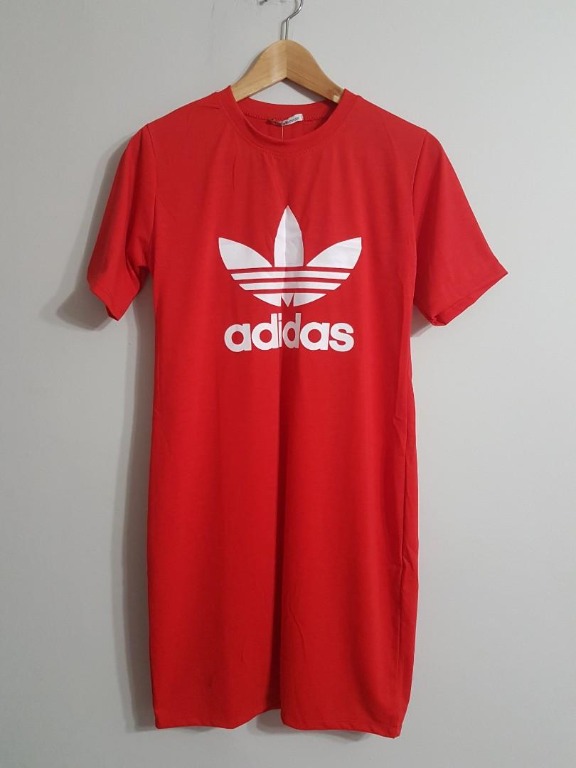 red addidas t shirt
