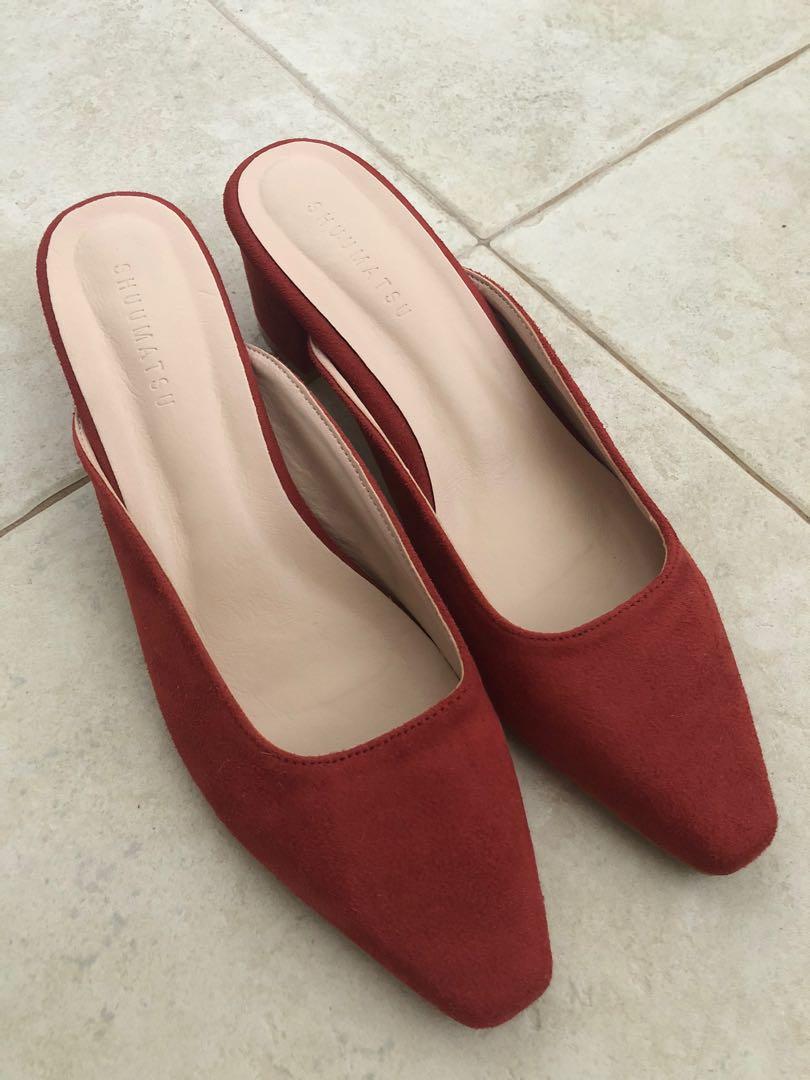 brick red heels