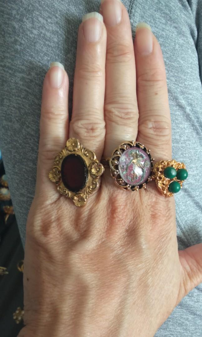 Vintage Cocktail Rings Each 5 Women S Fashion Jewellery Rings On Carousell