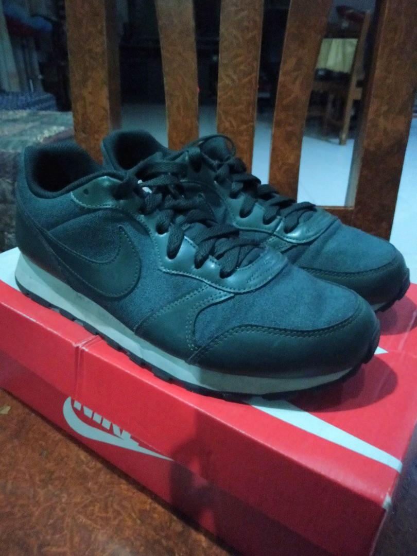 Nike Md Runner 2 Men S Fashion Footwear Sneakers On Carousell