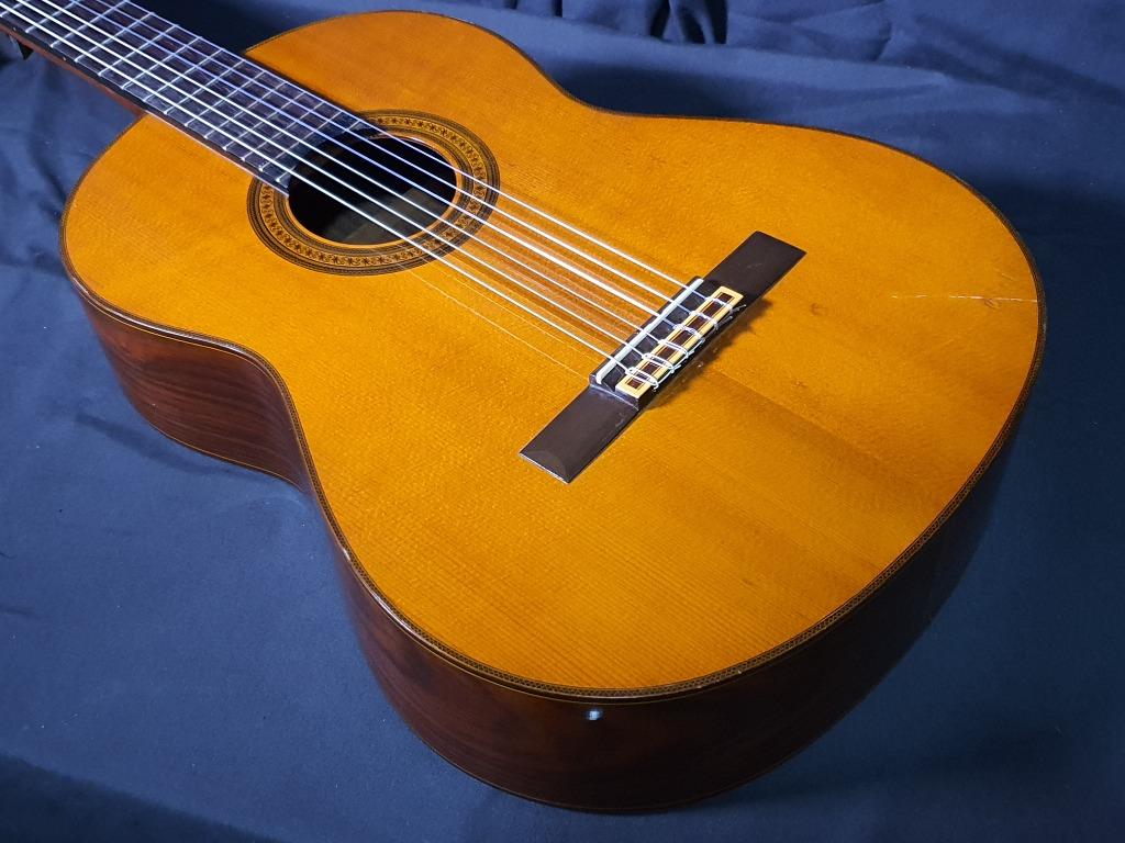 Yamaha g240 guitar top