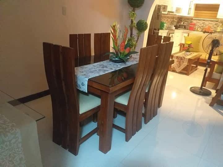 4 Seaters Acacia Wood Dining Table Set, Acacia Wood Dining Room Furniture