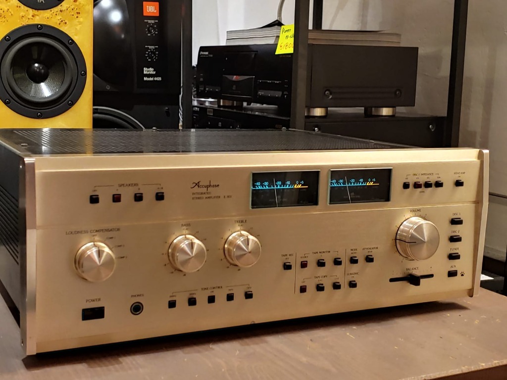 Accuphase E303, 傢俬＆家居, 保安及門鎖, 保安系統及閉路電視- Carousell