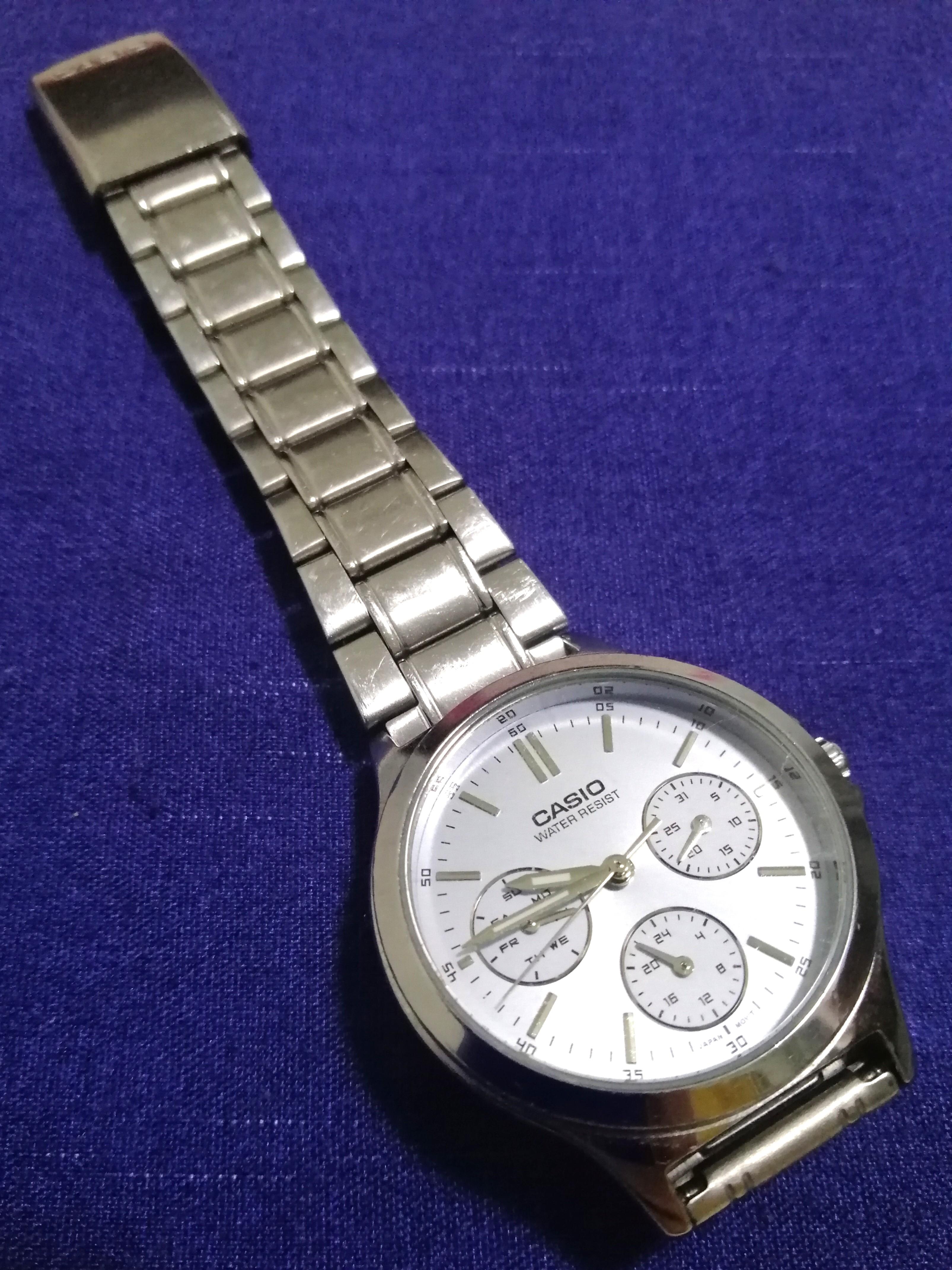 CASIO Second Hand Women s Watch MTP V300D 2A